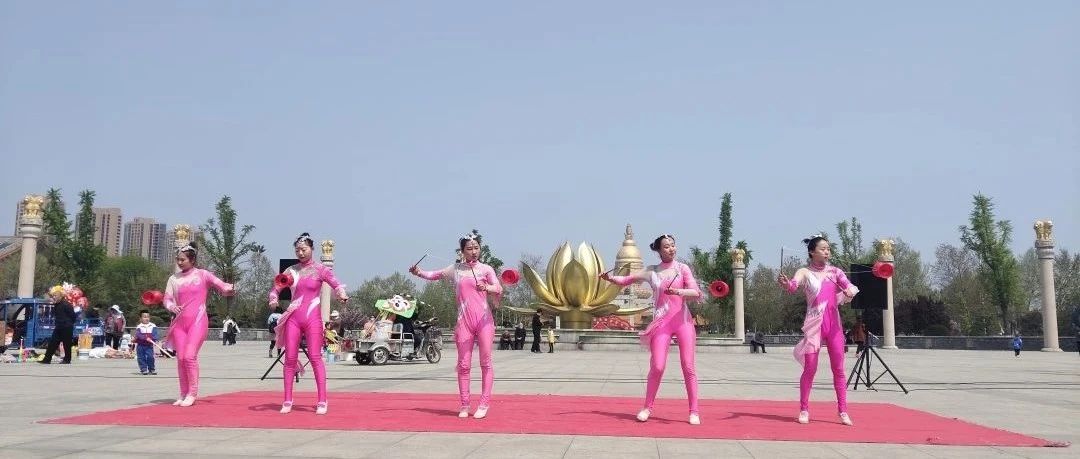 【文化进万家】济宁市杂技团文化惠民演出走进汶上县中都街道